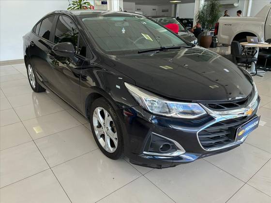 CHEVROLET CRUZE 1.4 TURBO LT 16V FLEX 4P AUTOMÁTICO CHEVROLET CRUZE 1.4 TURBO LT 16V FLEX 4P AUTOMÁTICO